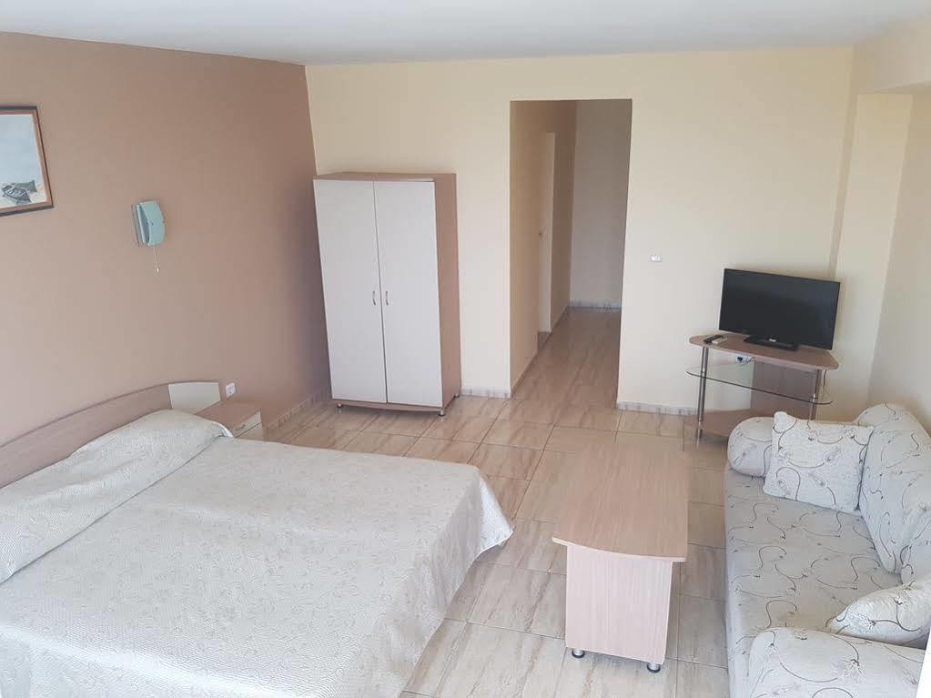 Family Hotel Alfa Vita سوزوبول المظهر الخارجي الصورة