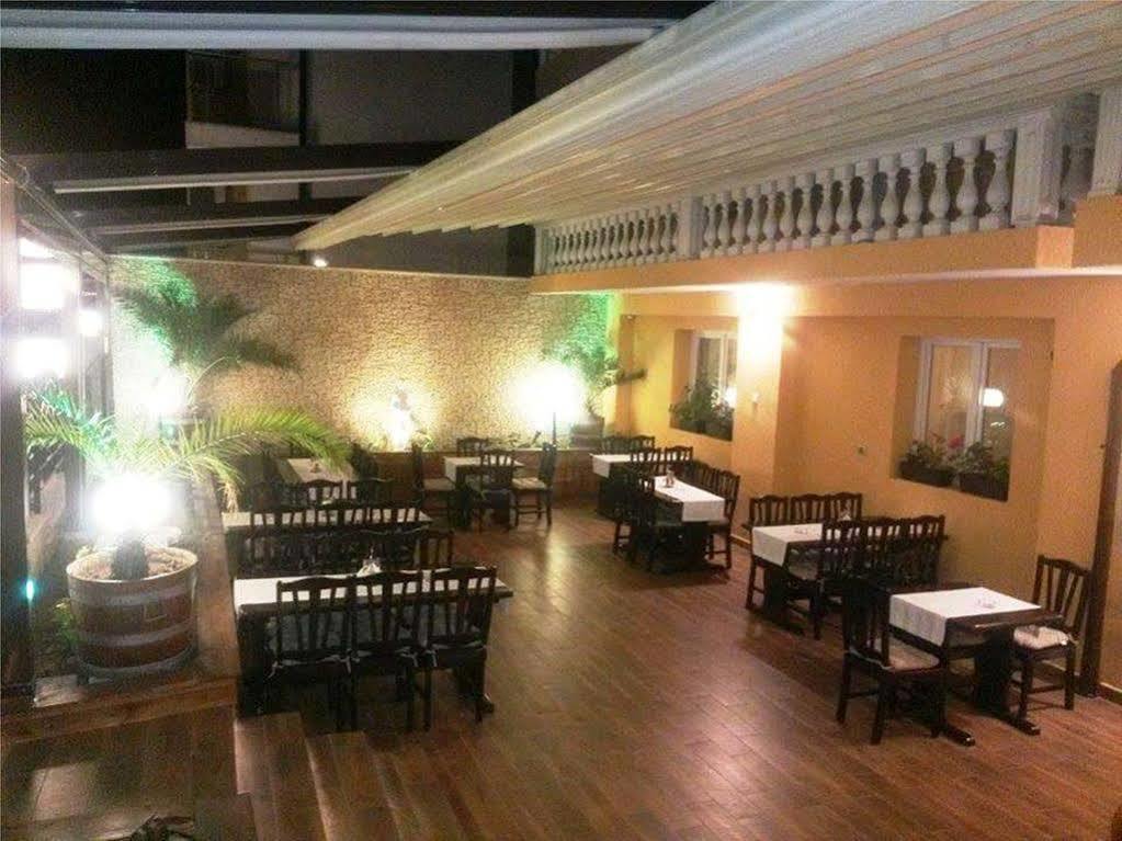 Family Hotel Alfa Vita سوزوبول المظهر الخارجي الصورة